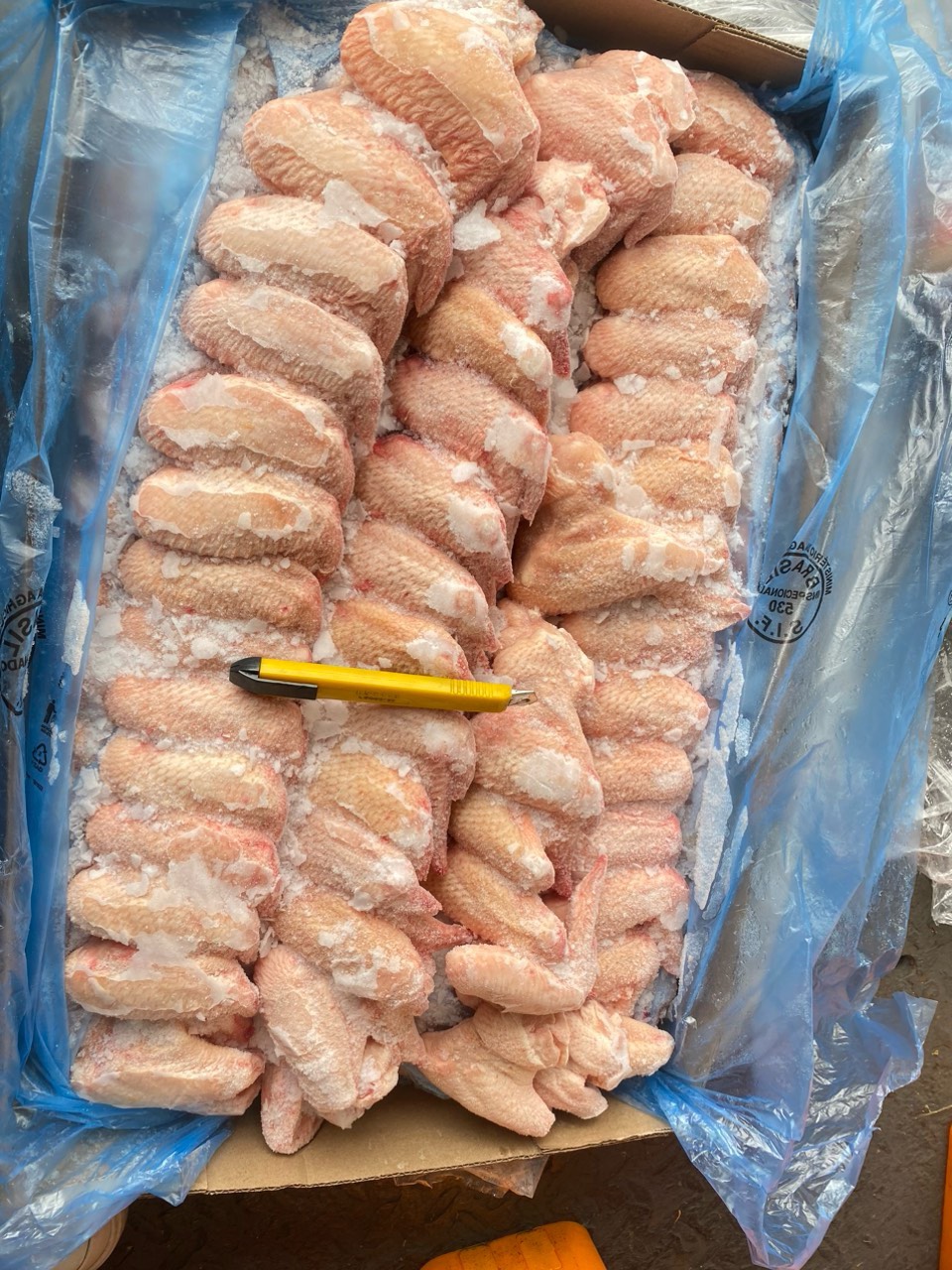 CÁNH GÀ XẾP LỚP AVEGUAY