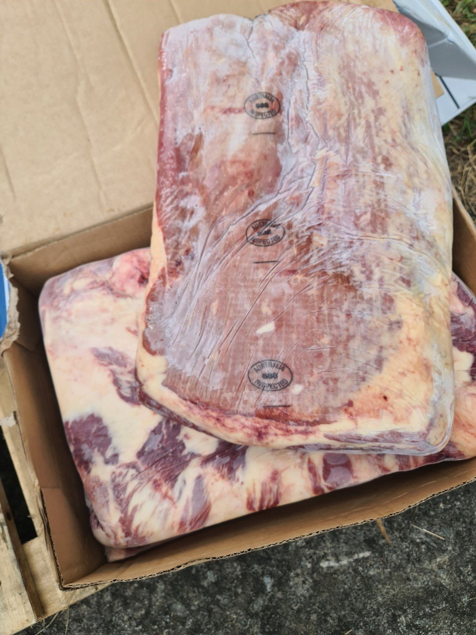 THỊT BA CHỈ BÒ SWIFT ( *S* NAVEL END BRISKET)